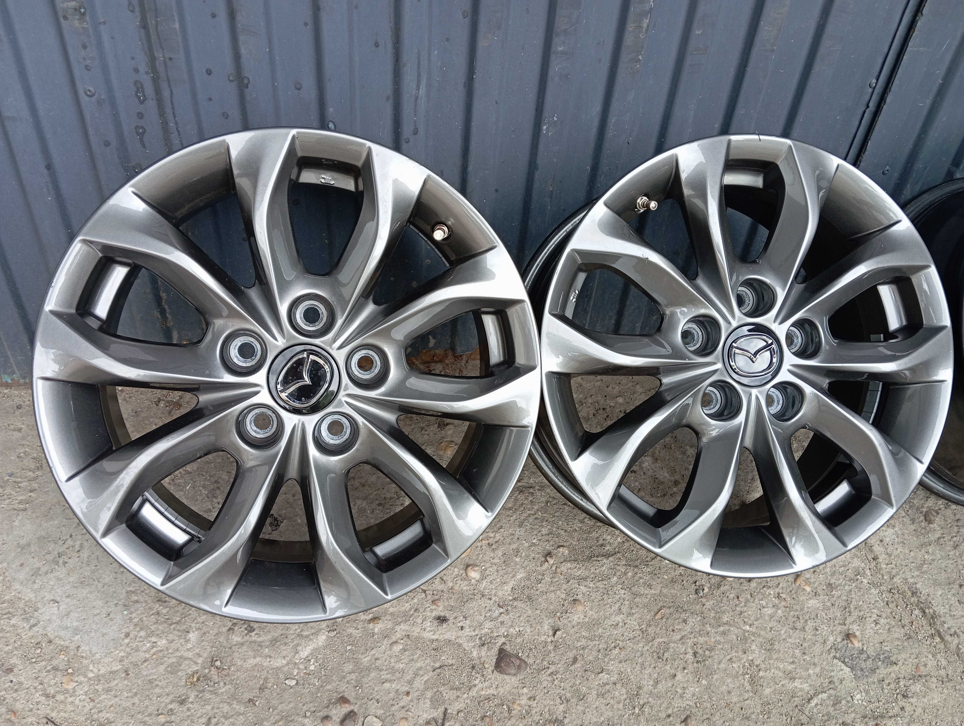 Felgi aluminiowe Mazda 3 16'' 6,5J 5x114,3 ET50 Kia Ceed Hyundai i30