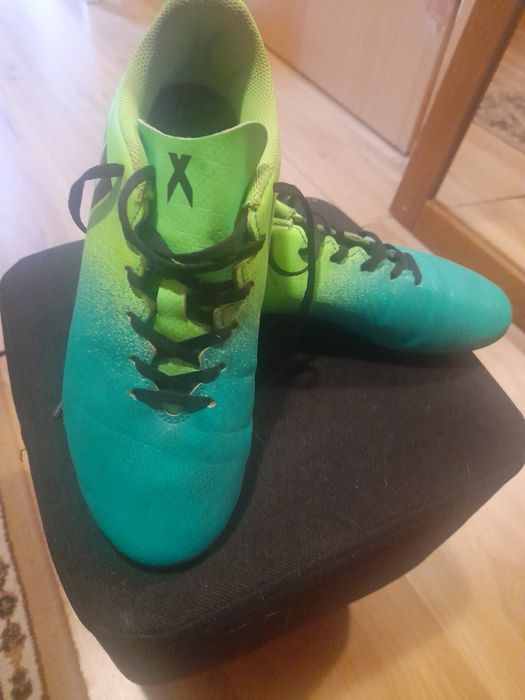 Korki Adidas rozmiar 38