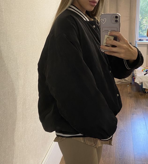 Бомбер черний HM розмір S/M