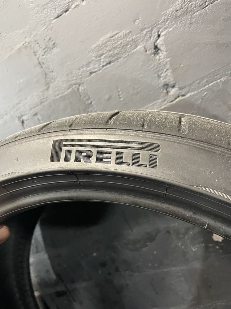 2шт 235/35 R19 Pirelli Pzero PZ4 (HN)