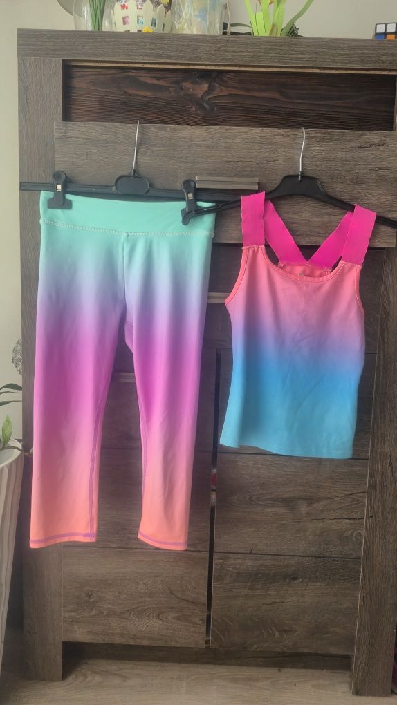 Strój do ćwiczeń dla dziewczynki top i legginsy H&M r. 134/140