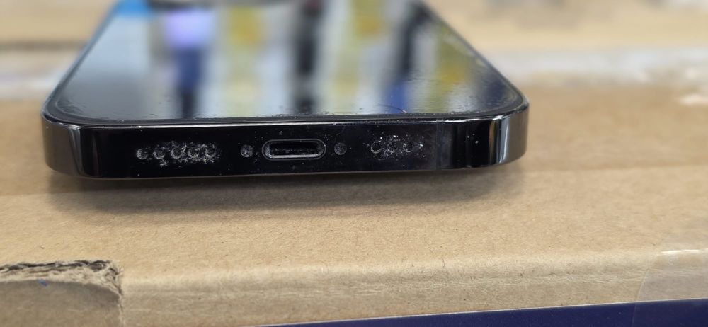 Iphone 14 pro 128 gb czarny stan bdb
