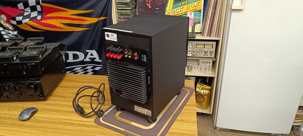 Сабвуфер NUBERT SW-200 ( nuBox AW-443)