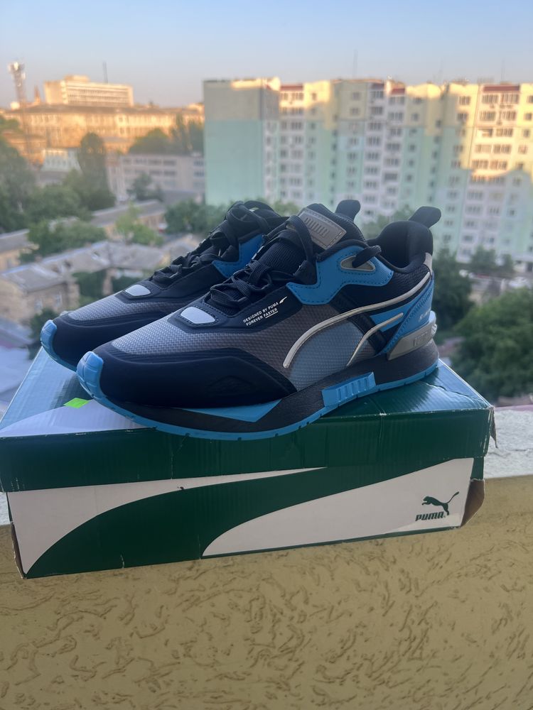 Продам мужские кроссовки Puma BMW