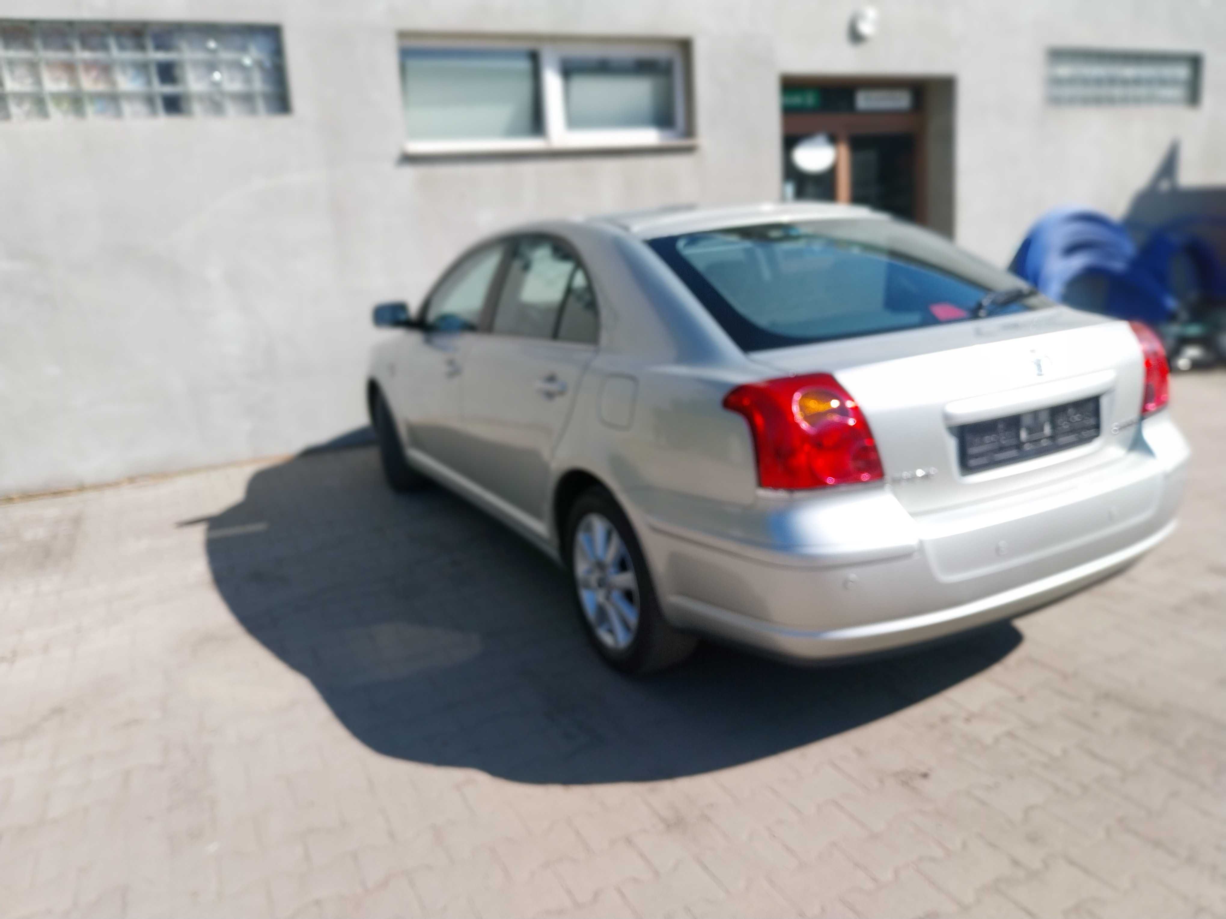 Toyota avensis 2.0 d przebieg 152533