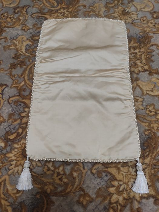 Віддам накидки на крісла