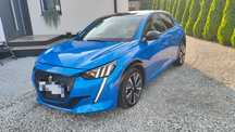 Peugeot 208 Po oplatach
