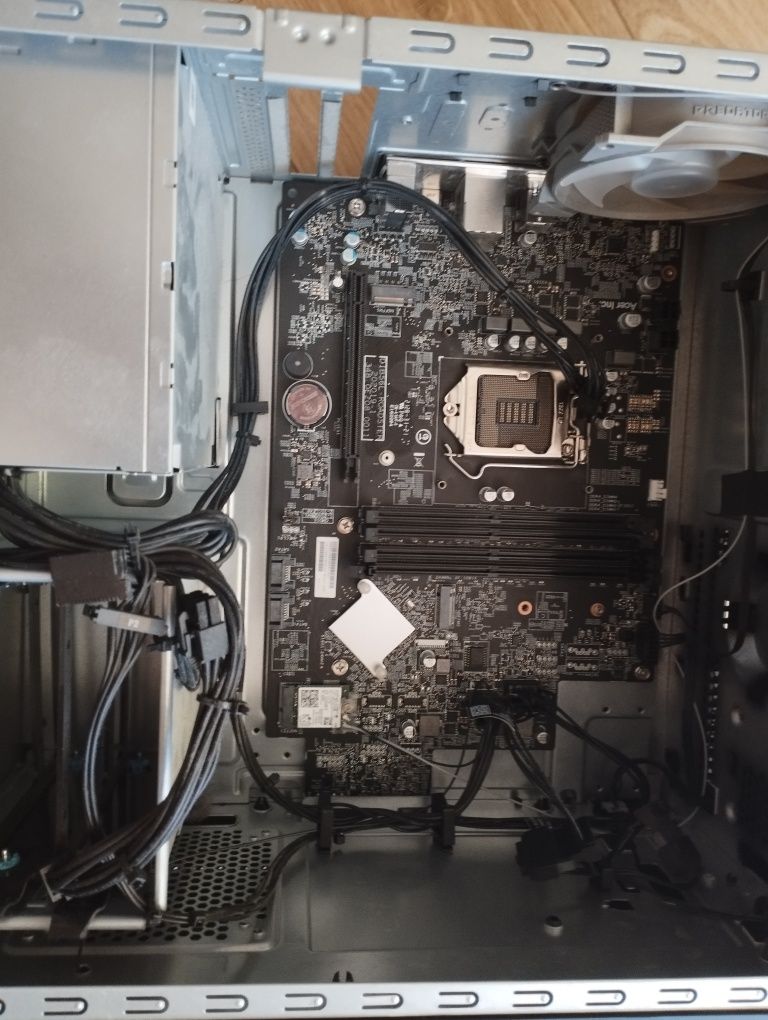 Sprzedam części od komputera Acer z obudową