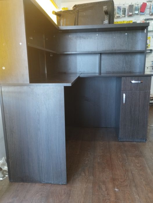 Стол рецепции высота 130