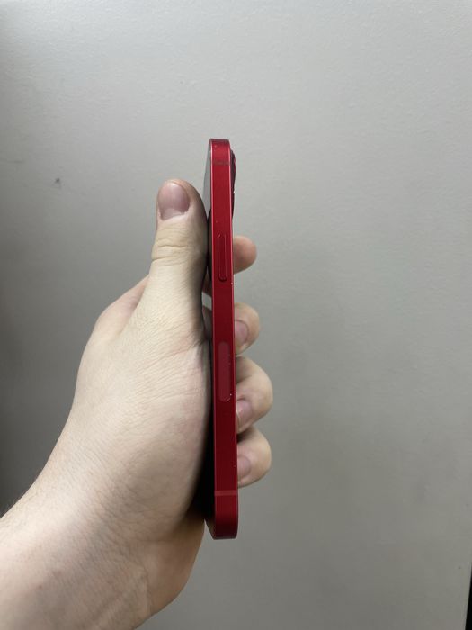 Iphone 13 128gb red 100% батарея в ідеальному стані без блокувань