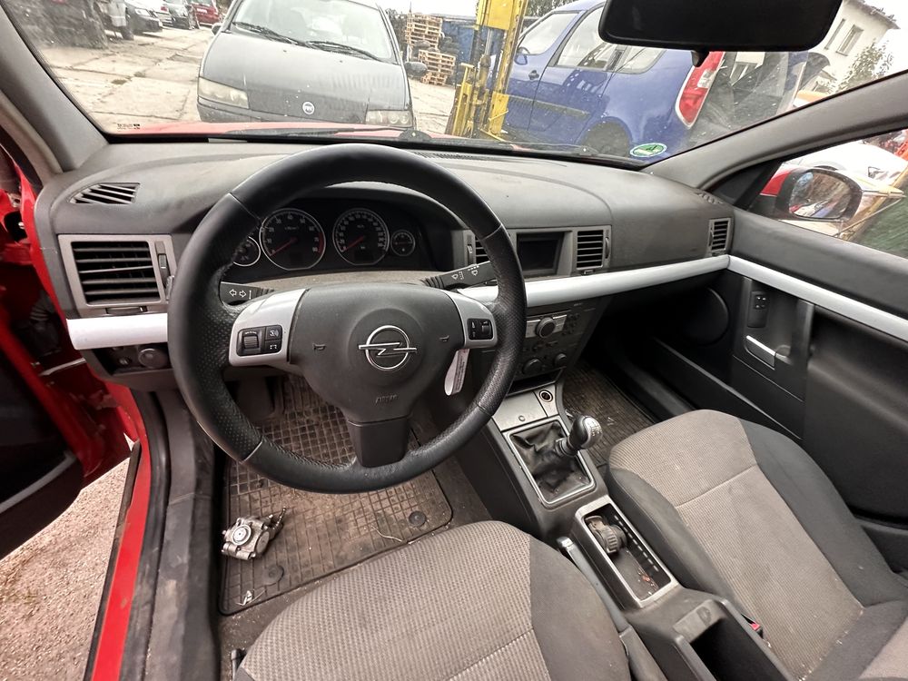 Opel Vectra C Z547 2.2 Direct na części wszystkie części