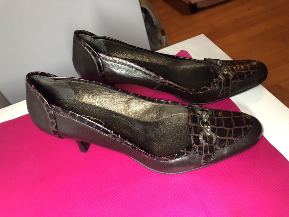 Buty na obcasie nowe