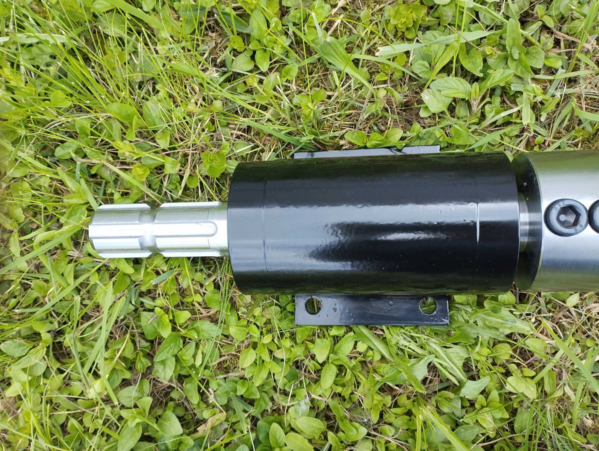 Łuparka świdrowa do ciągnika WOM / stożek 80mm / wymienna końcówka