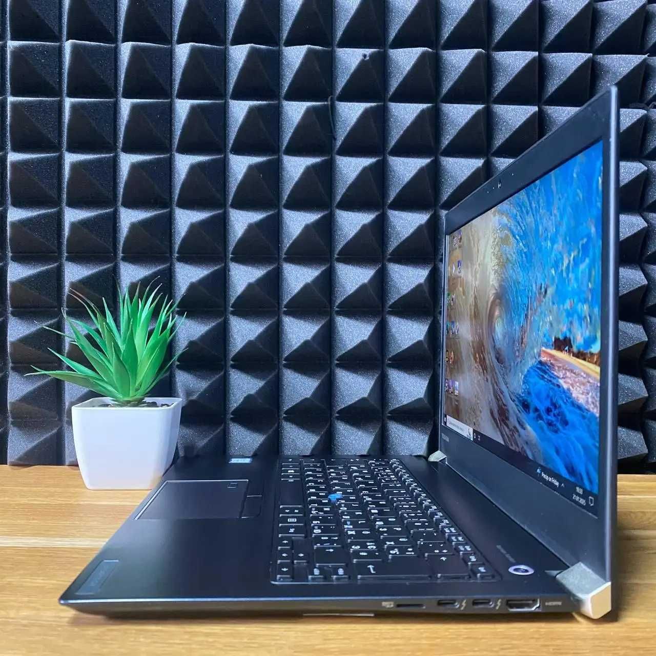 Ноутбук Toshiba x30 13 FHD I5-7200U 16GB 256GB SSD Intel HD Graphics