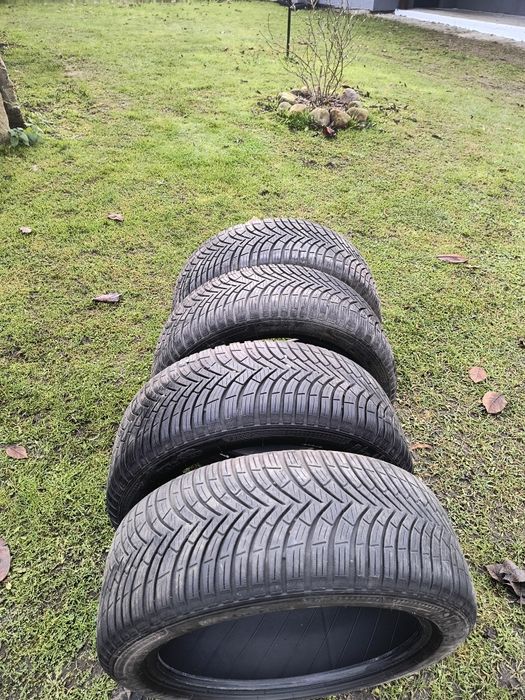 Kleber quadraxer 2 225/45 R17