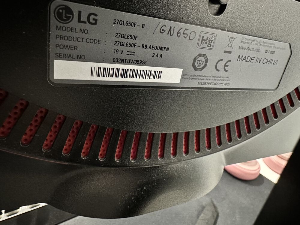 Komputer stacjonarny + Monitor LG 27” + Klawiatura Genesis – ZESTAW
