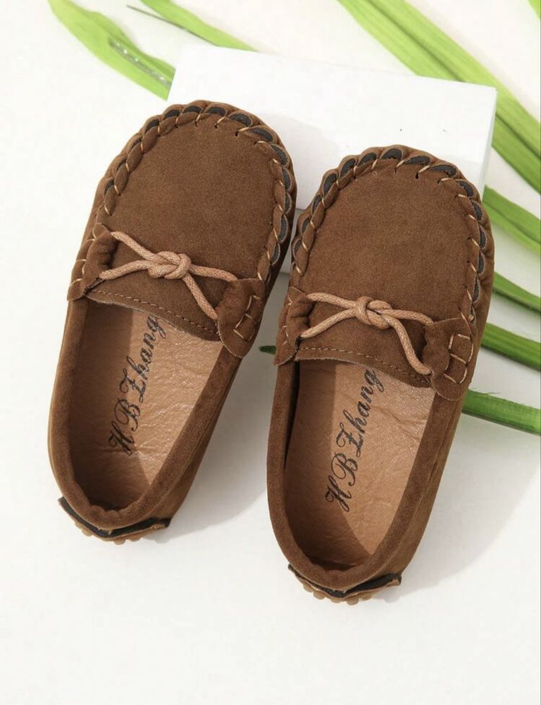 Mokasyny chlopiece nowe brazowe 23r