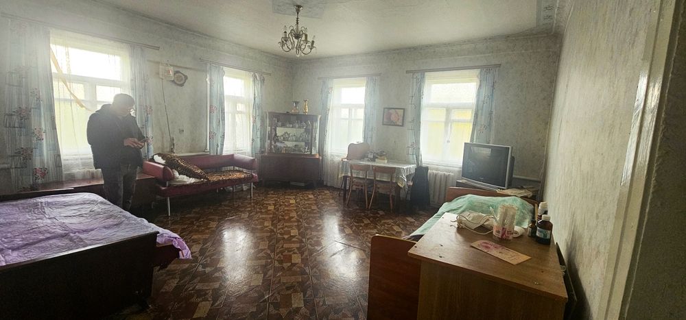 Продам добротный дом в Ольшанах Солоницевка.L