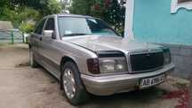 Продам Mercedes 190