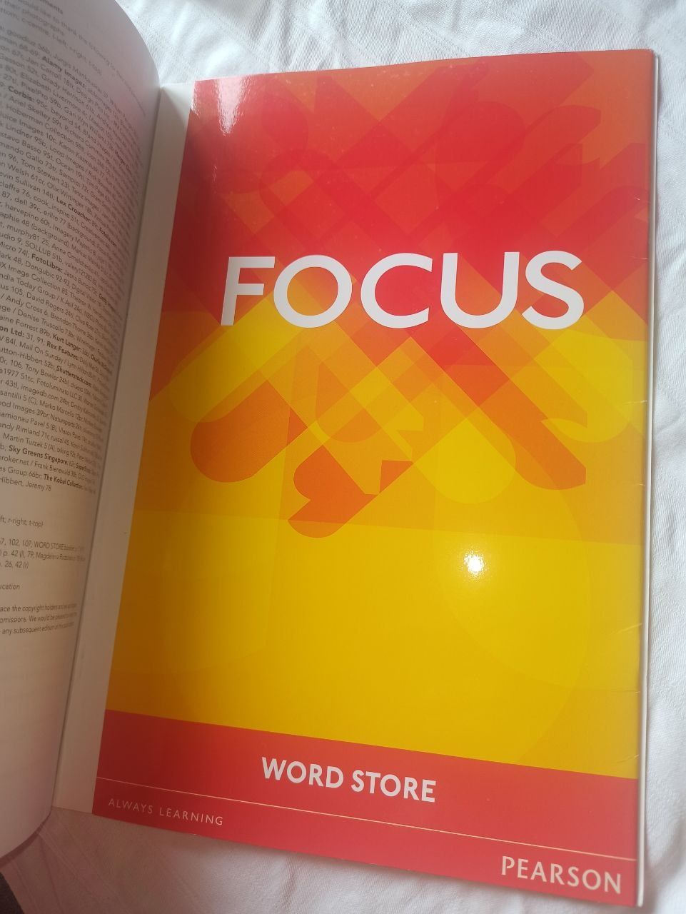 Student's book + workbook 3 + Word store від FOCUS за 500 грн новий