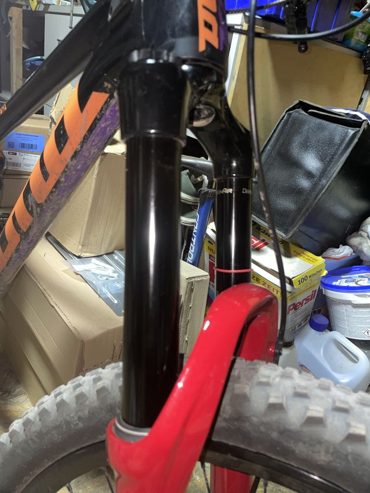 Rock shox lyrik ultimate 170/180mm 27,5 DH/FR