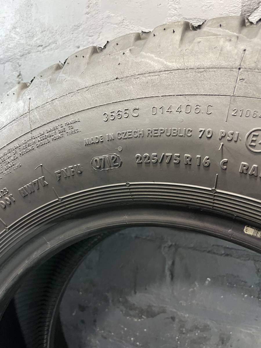4шт грязьові 225/75 R16c Continental MPT