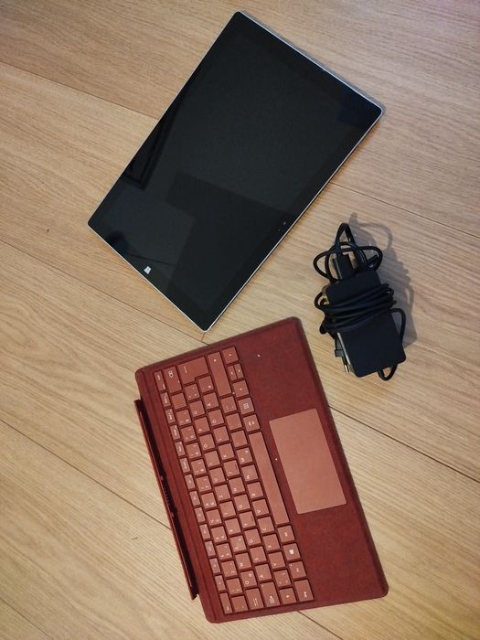Microsoft Surface Pro 3 – i7-4650U, 8 GB, 256 GB