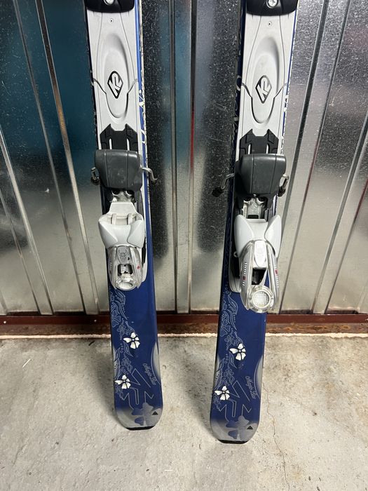 Damskie narty K2 Magic Luv, taliowane.