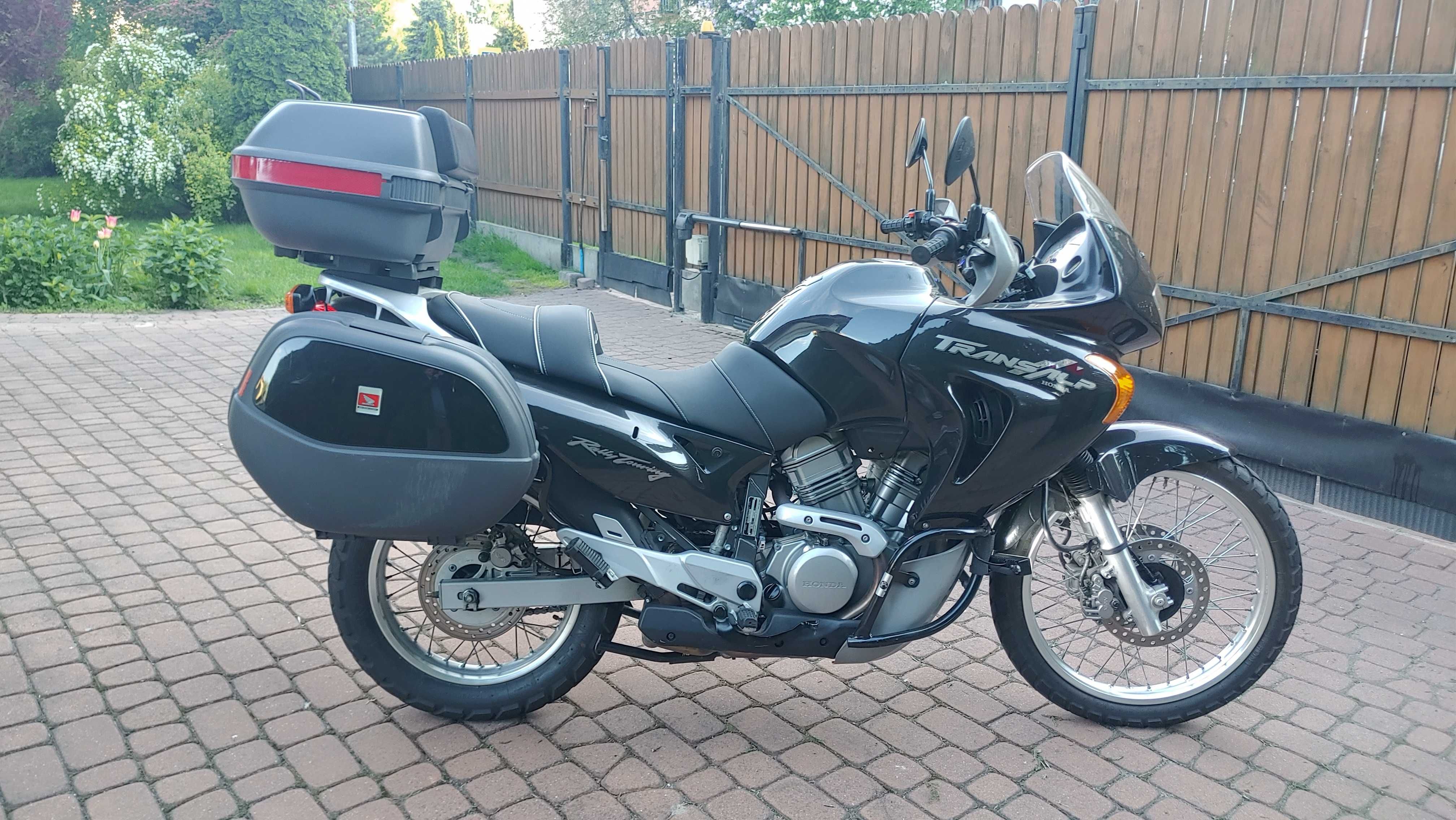 Honda Transalp 650