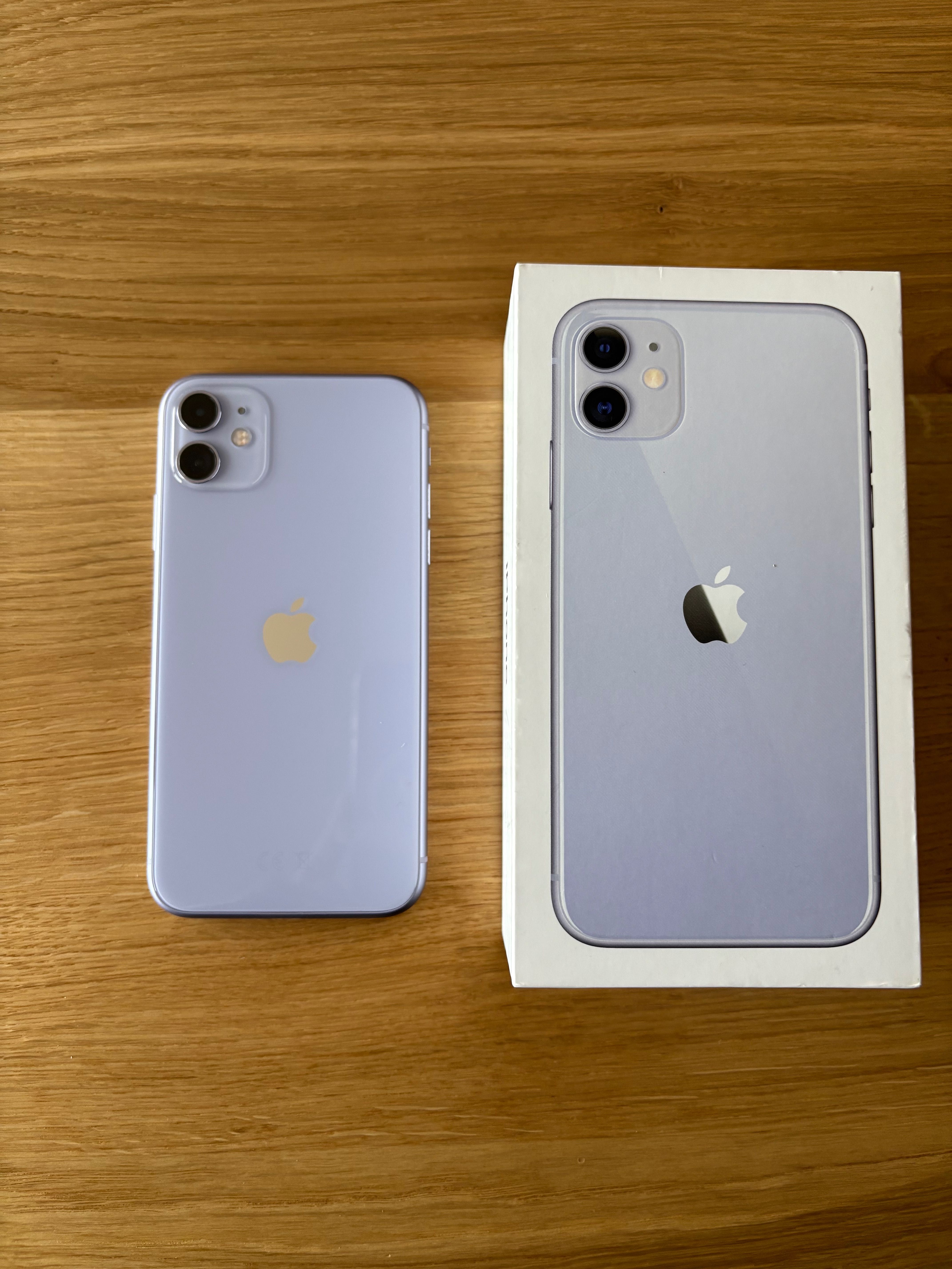 iPhone 11 fioletowy + słuchawki