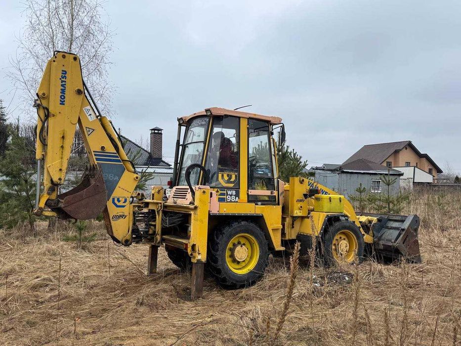 Оренда Екскаватор-навантажувач Komatsu WB98A