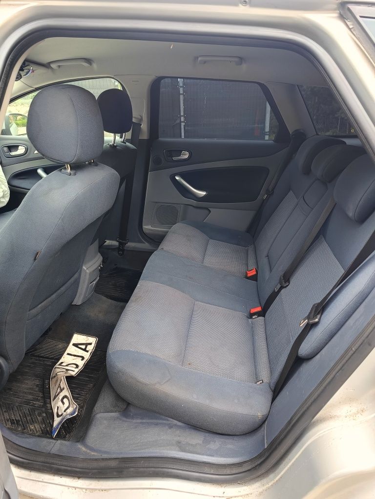 Ford Mondeo MK4 2.0 TDCi 2007r uszkodzony