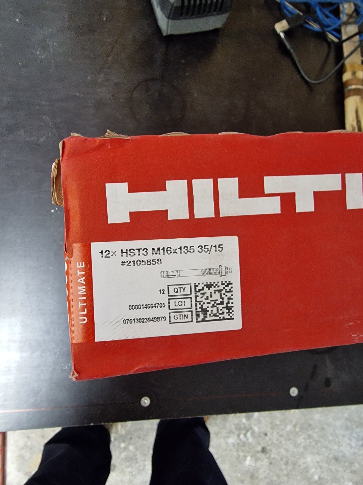 Kotwy mechaniczne segmentowe fi M16 o dł 135mm Hilti HST3 M16/135 35/