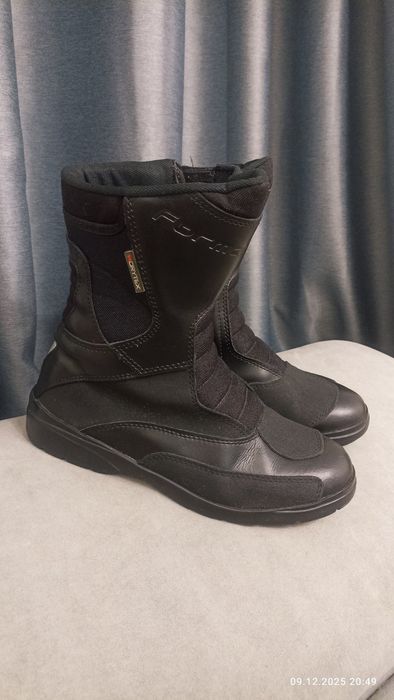 Мотоботи   Forma