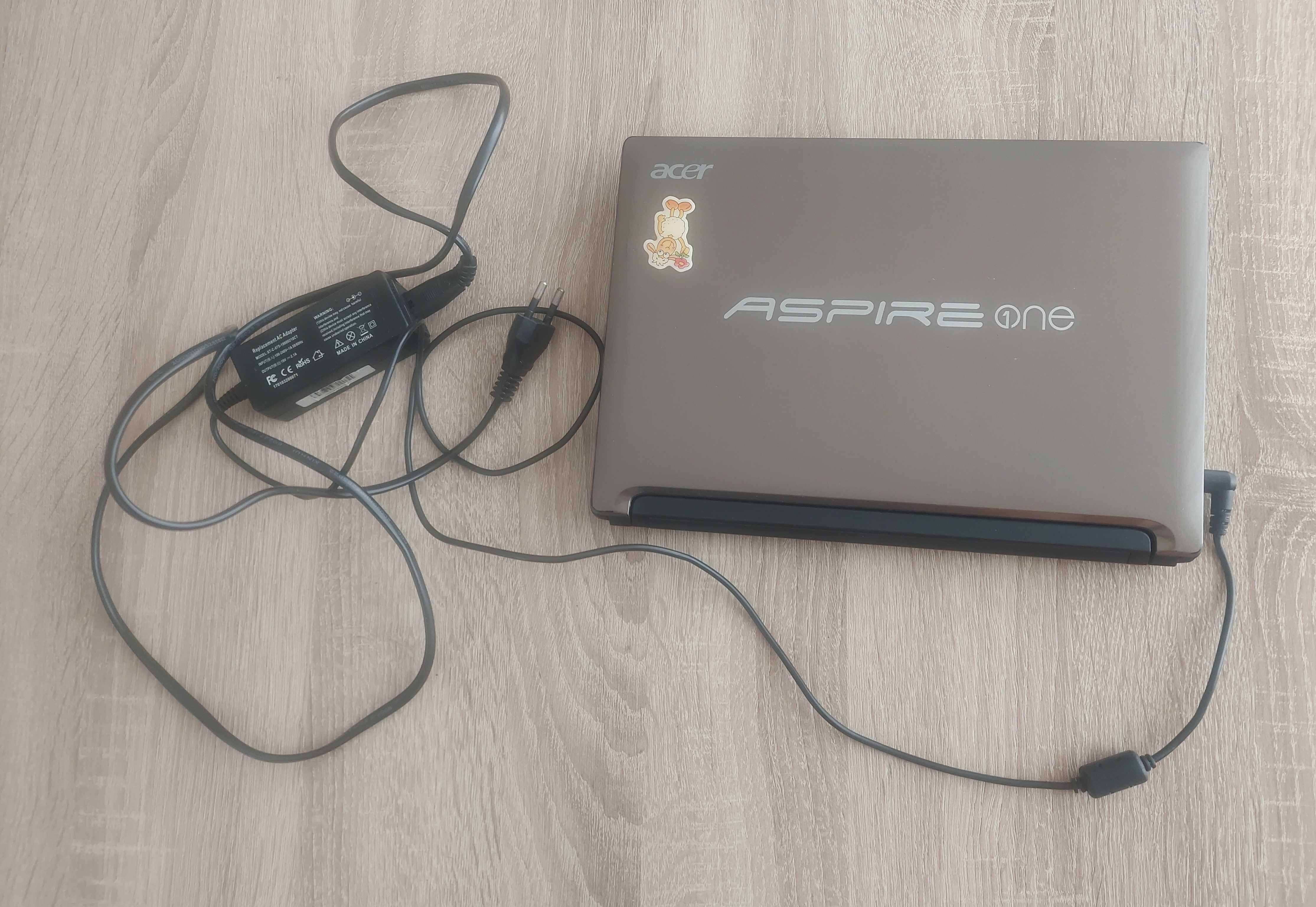 Notebook Acer Aspire One D255
