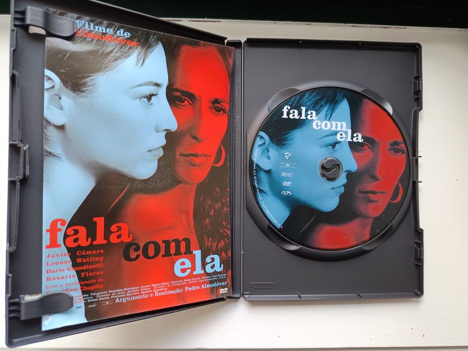 DVD fala com ela