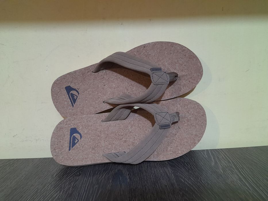 Коркові шкіряні сандалі в'єтнамки шльопанці Quiksilver