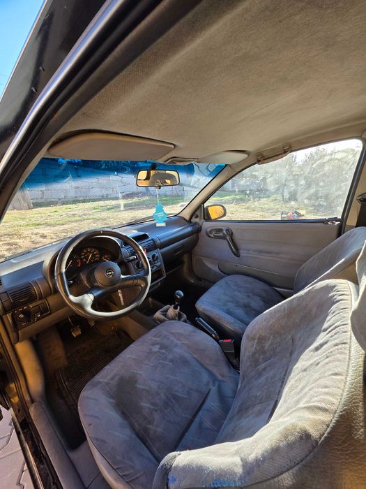 Opel Corsa B 1.2
