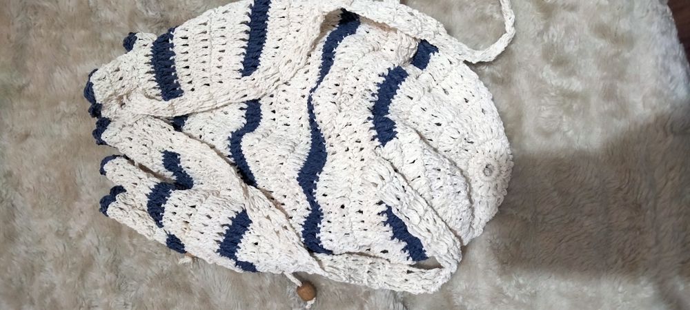 Saco/ mochila tipo ráfia de artesanato