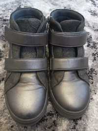 Демісезонні черевики для дівчинки