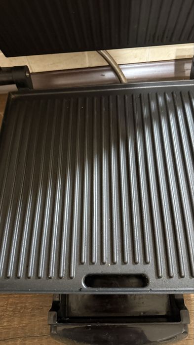 Гриль Tefal в очень зорошем состоянии