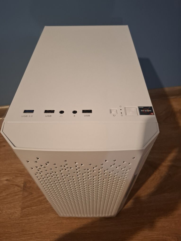 Komputer gamingowy Ryzen 5 NVIDIA GTX 1060 16GB RAM SSD RGB