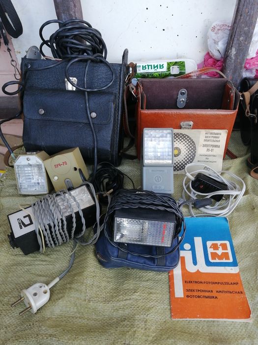 Фото спалах Луч, Електроніка