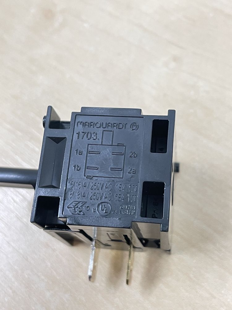 Włącznik Karcher Wd 2 plus,KWD 1,KWD 2,KWD 3,Wd 3 Nowy Typ Wd3 S