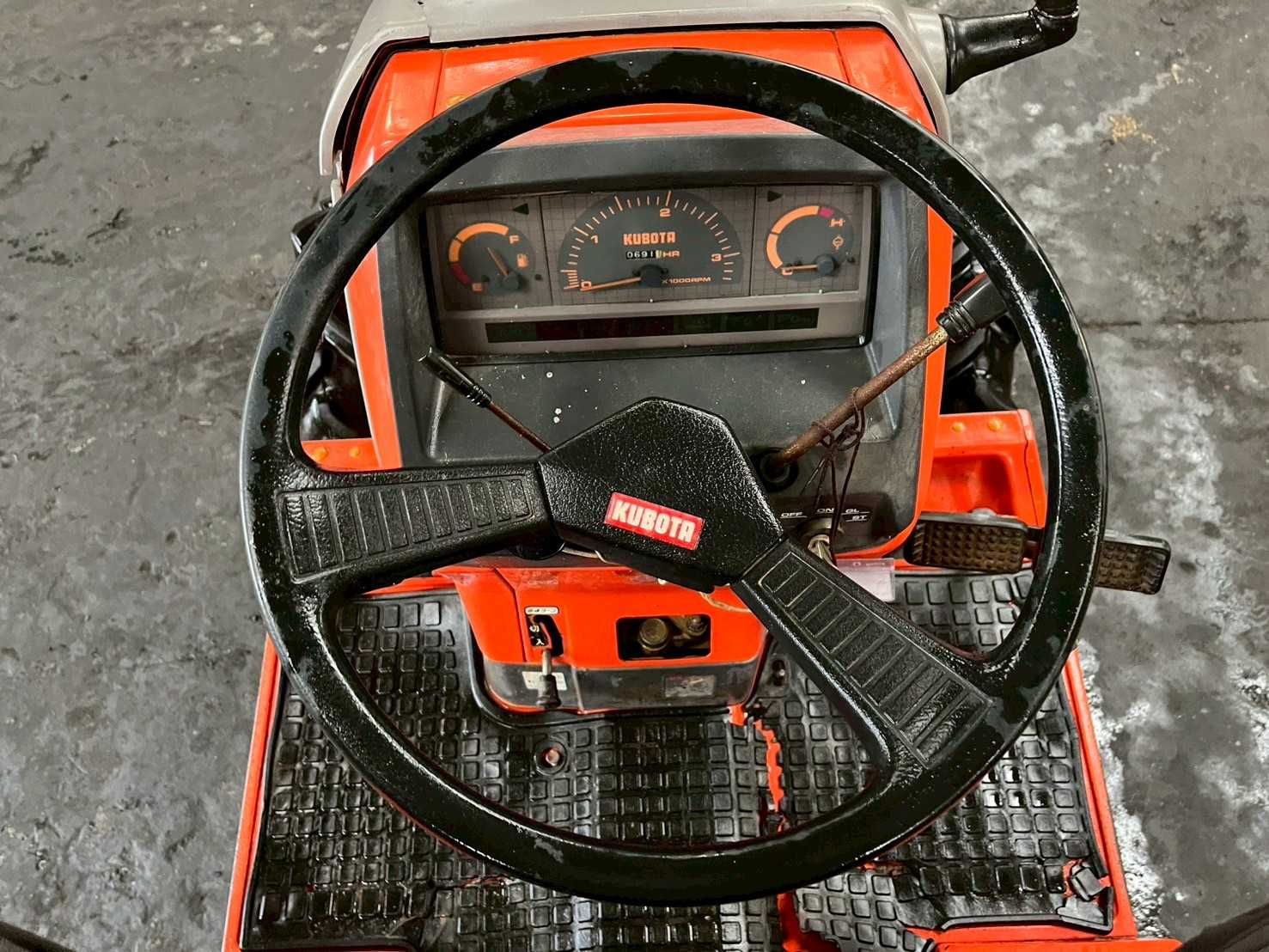 Traktor Kubota A-15DT