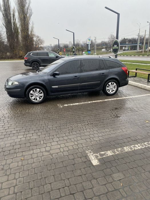 Продам автомобиль Renault Laguna 2