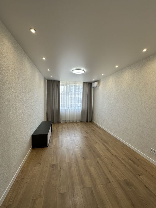 ЖК Варшавський, 2к, 17пов. 66м.кв. Власник