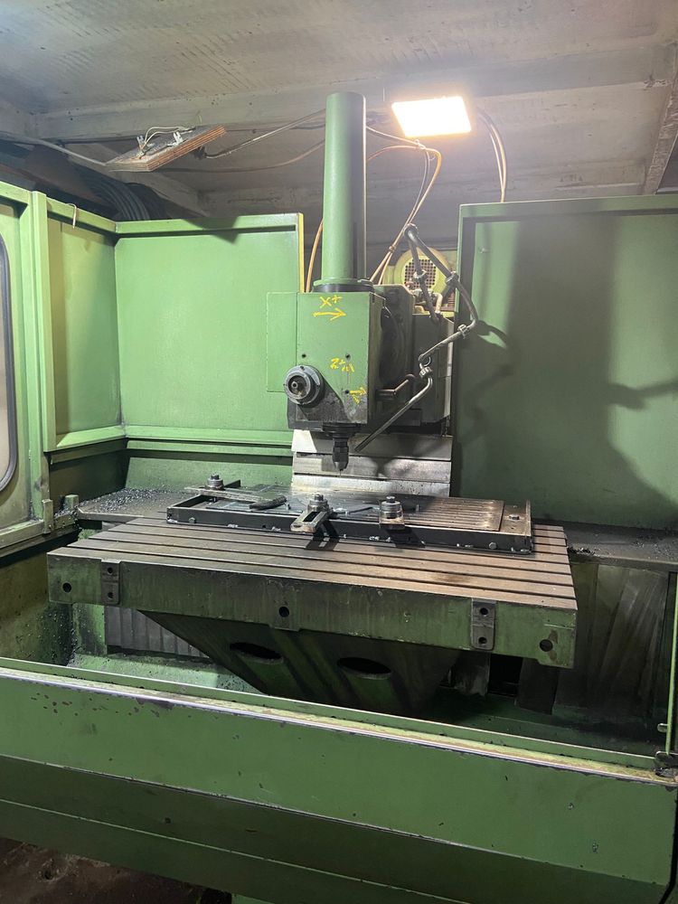 Fresadora CNC MIKRON WF21D