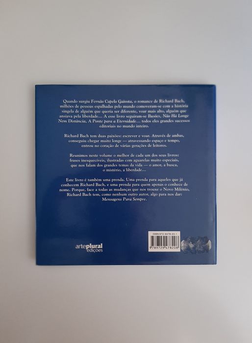 3 Livros (Paulo Coelho, Richard Bach e Pablo Neruda)