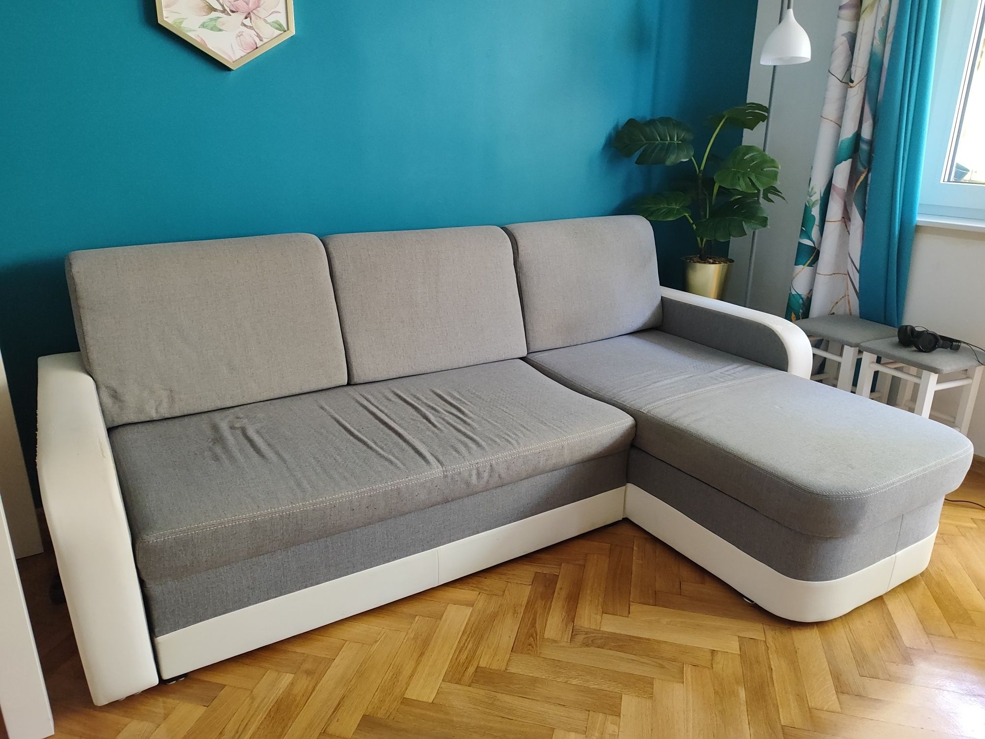 Kanapa narożnik rogówka z funkcją spania